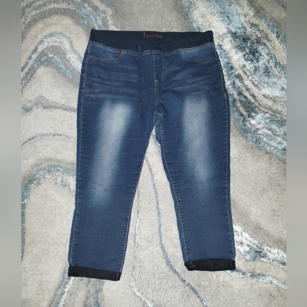 Blue Jegging Capris, Size XL